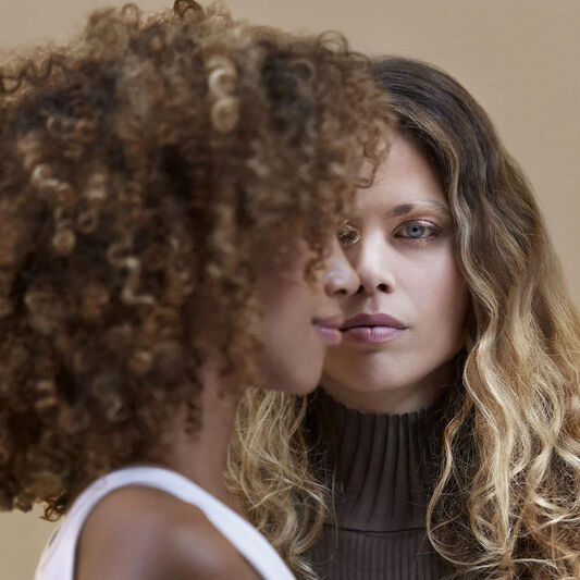 Comment nourrir et embellir les cheveux ?